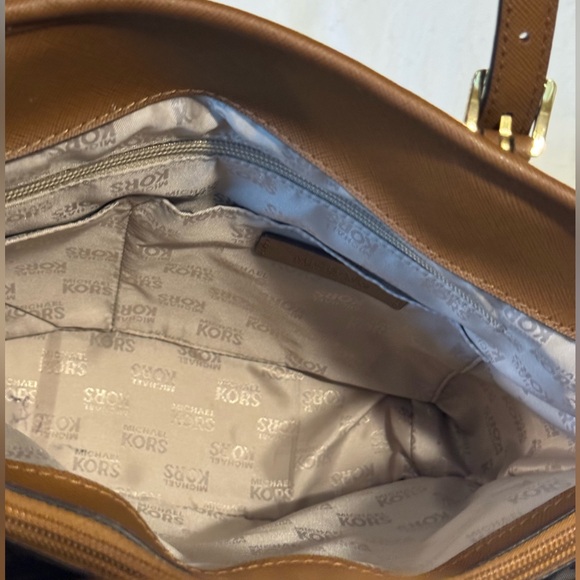 Michael Kors Brown and Tan Tote Bag - Picture 5 of 15